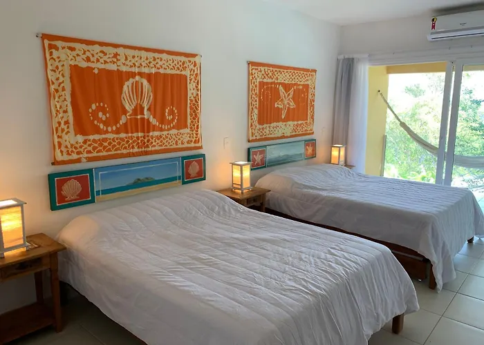 Hotel de praia: Praia da Ferradurinha Guest House